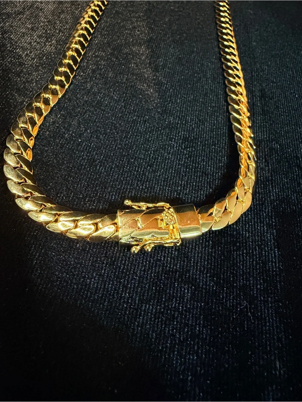 Miami Cuban 14K Stamped Gold Filled 24in 8MM necklace W/ Box Lock BRAND NEW.